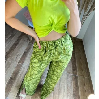 Cintura Alta Pantalona Feminina Verde com Fendas Laterais Forrada - Santorini - GG