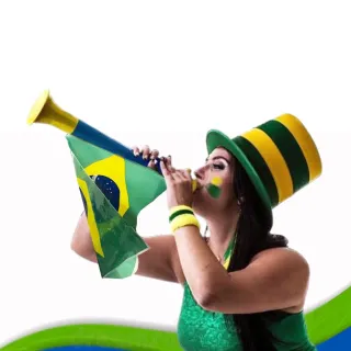 Bandeira do Brasil na Corneta - Torcida, Futebol, Copa do Mundo - Único