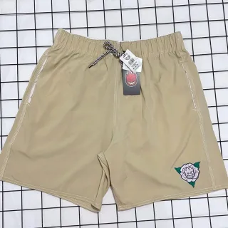 Envio Imediato Bermuda Masculina Spit Fire Rosa sk8 Skate Shop Short em Elastano com Tal Tel - Creme Flor vermelha