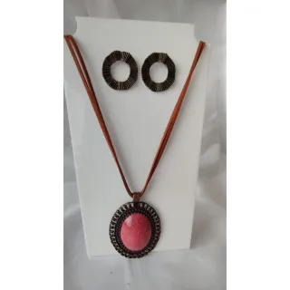 Moda Afro Feminino - Conjunto Triplo Colar Couro e Brincos Vintage Etnico - Mod 4