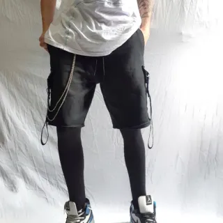 Bermuda Techwear Unissex com Corrente - Streetwear Descolado - Preto