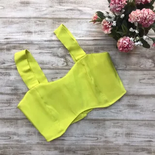 Botões nas Costas Top Cropped com Detalhe na Cintura - Vinho