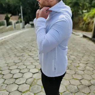 Corta Vento Masculino com Forro no Capuz e Cordão de Ajuste - Vermelha com Preta