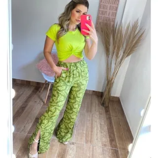 Cintura Alta Pantalona Feminina Verde com Fendas Laterais Forrada - Santorini - GG