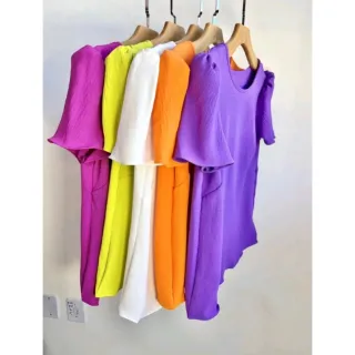 Tendência Verão 2022: Blusa Feminina Manga Curta (Duna) - Melhor Qualidade - Azul royal duna