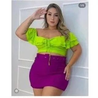 Moda Plus Size: Shorts Saia Neon com Cinto Removível - Envio Imediato - Branco