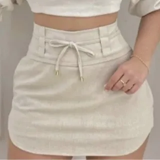 Saia curta de linho - Verde