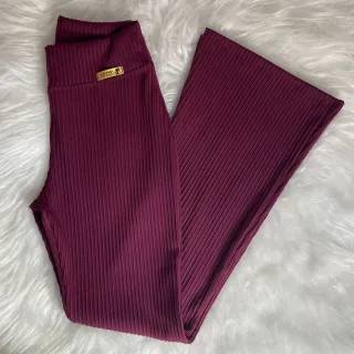 Malha Canelada 3D Flare Calça Adulto - Azul