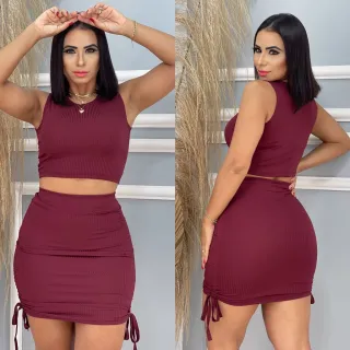 Moda Gringa: Conjunto feminino malha canelada Saia drapeado e cropped - Salmão