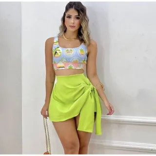 Moda blogueira: Saia feminina curta de alfaiataria para o verão - Branco