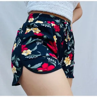 Moda Feminina Curto Soltinho Estampado/Liso Short