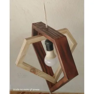Pendente de madeira maciça pinus, luminária sob encomenda - Único