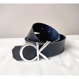 Promoção Cintos Grandes Marcas Feminino/Masculino de Couro - Preto CK (fiv rem. prat.)