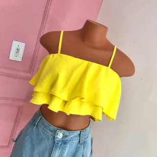 Moda Feminina 2023: Cropped com Camadas de Babados, Alça Gringa - Verde Militar (Air Flow)