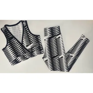 Conjunto de malhar fitness: calça legging e top cropped suplex - Estampa (DC) 13