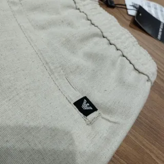 Armani - Short Masculino de Linho em Queima de Estoque - Chiclete