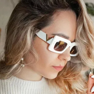 Óculos de Sol Quadrados Sobredimensionados: Moda Tendência V Decoração para Mulheres - C1