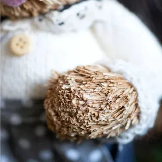 Enfeite de Páscoa Coelho Fêmea 30cm Palha - Decoração Ovos - Único