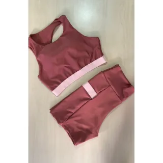 Moda fitness: Conjunto top e short preto para malhar em academia - Raryel - Preto