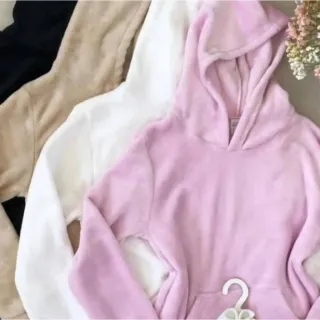 Moletom Feminino Blusa de Frio Pelúcia Lisa com Capuz e Bolsos - Envio Imediato - Branco