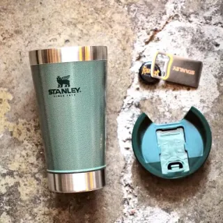 Caneca Inox Beer Cup com Tampa e Abridor - Copo Térmico de 473ml para Cerveja e Café - Amarelo