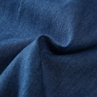 Moda Verão: Camisa Jeans Masculina Manga Curta Extra Grande - Luz azul