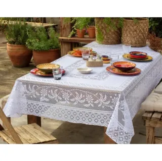 Toalha de Mesa Branca Renda 4 Lugares Coqueiro 1,60x1,60cm