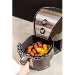 Fritadeira Britânia Air Fryer BFR40PI 5L Antiaderente 1500W - 127v